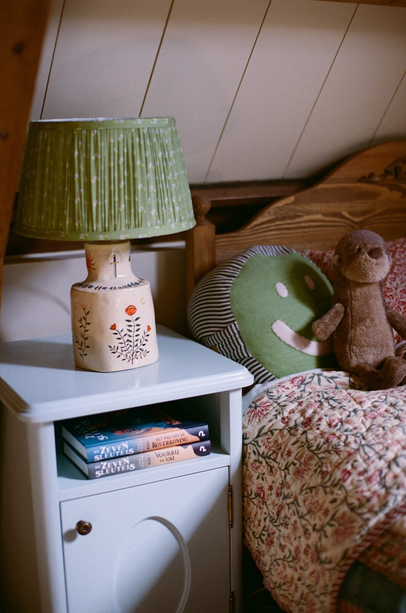 Solis Lamp & Vase - Willow Veil