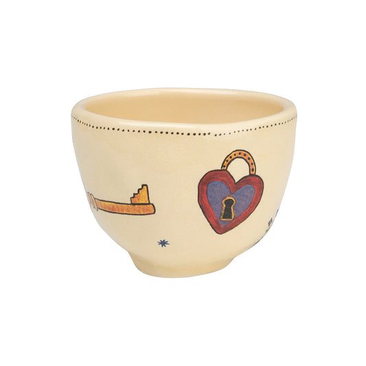 Wonderland Espresso - Soft Bisque