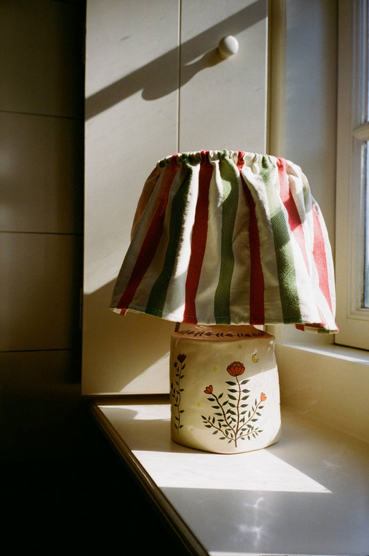 The Frill Shade - Cosy Stripes